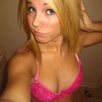 Profil de Emmannuelle, 26 ans, Milf Suisse à Suchy